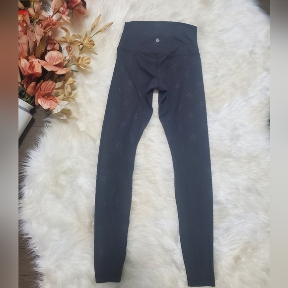 Lululemon 🍋 🍋 - Picture 3 of 5